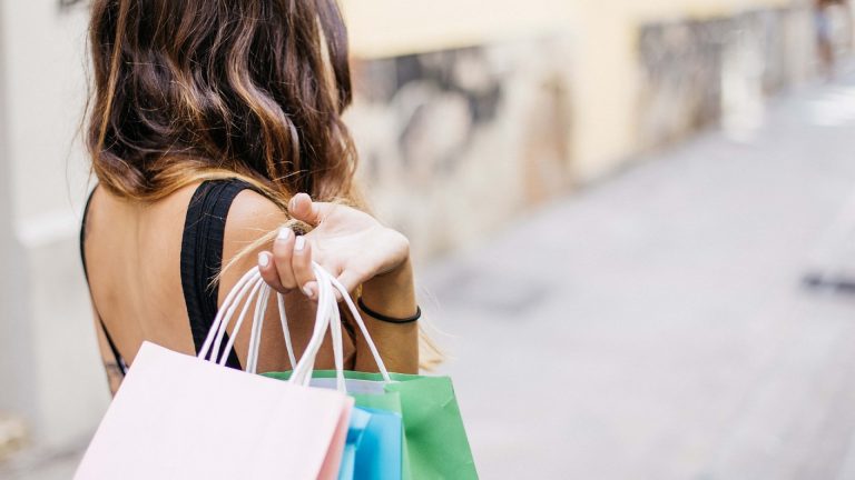 Pourquoi choisir des sacs personnalisés pour son commerce ?